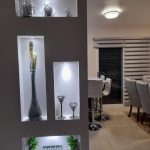 باکس کناف روی دیوار