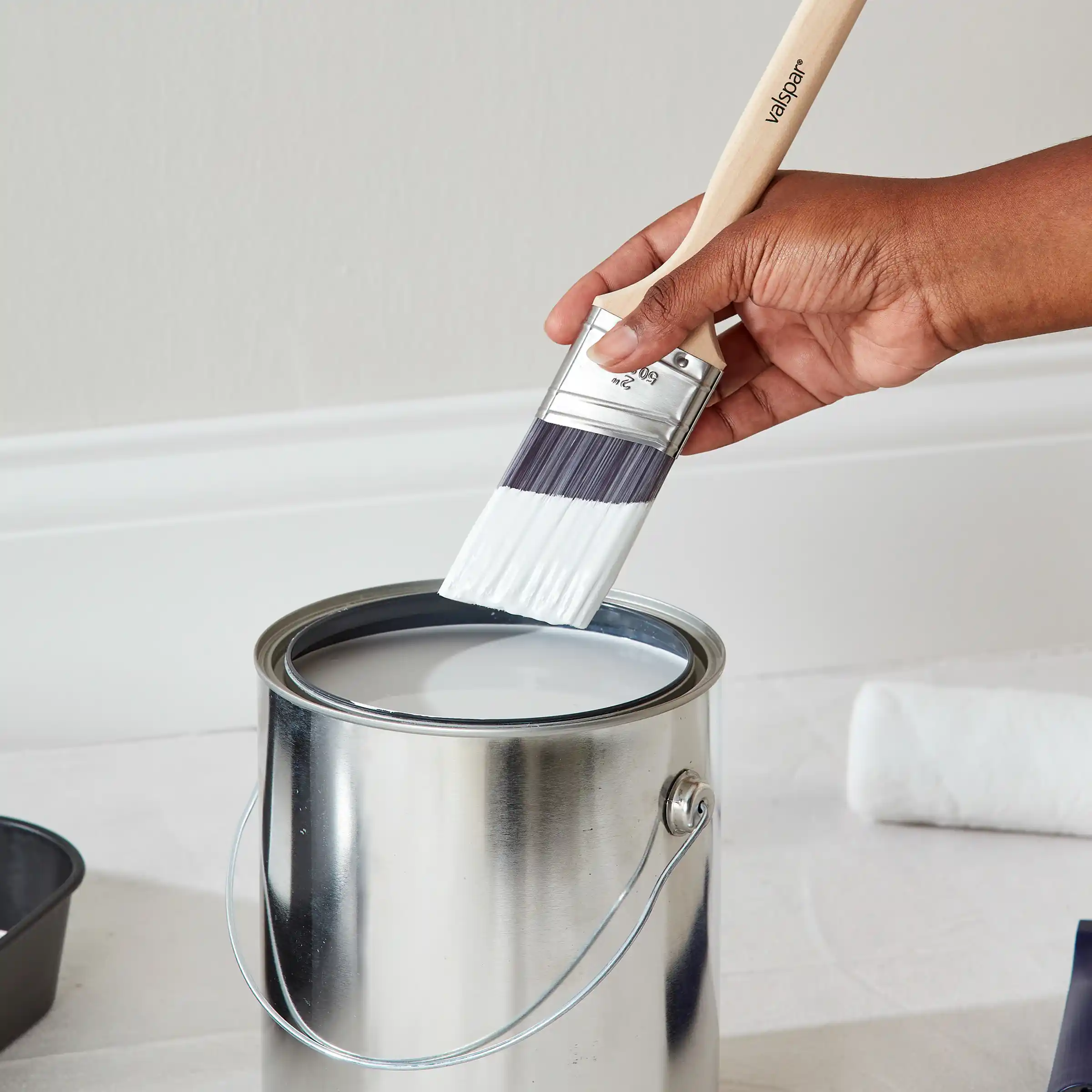 بهترین نوع رنگ برای کناف سقف